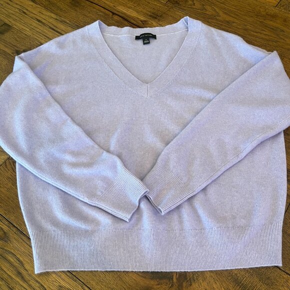 Ann Taylor Drop Shoulder V-Neck Wool Blend Sweater Classic Comfort Preppy Medium - Picture 5 of 12